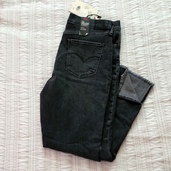 Levi's Denim - Levis 724 high rise straight cropped jean